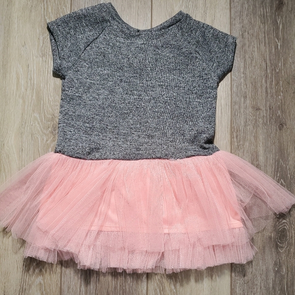 RMLA girls black short sleeve sequin cat embellished top/built-on tutu Size 4 - Picture 6 of 10